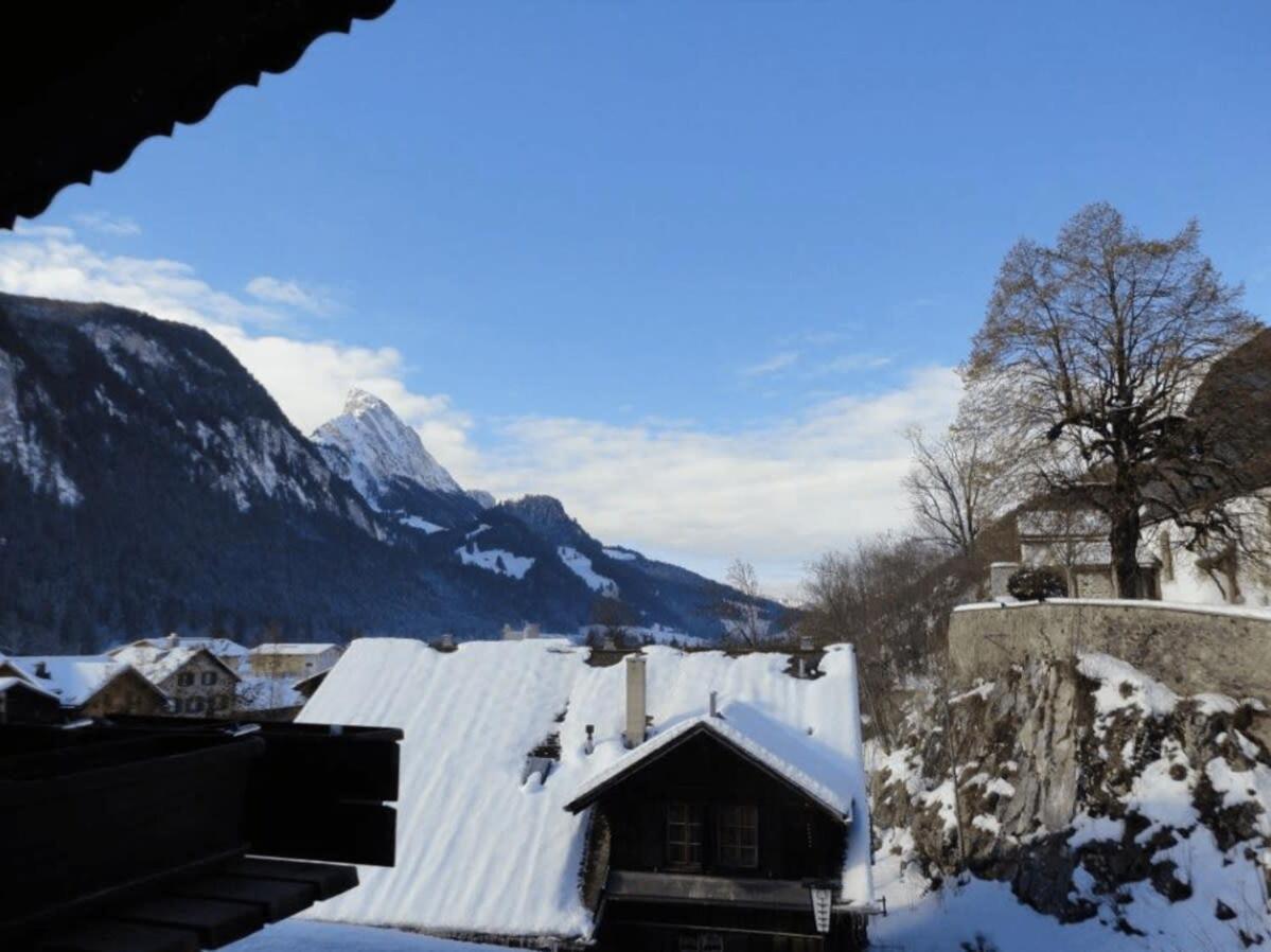 South Facing Family Chalet In Saanen Village Gstaad Buitenkant foto